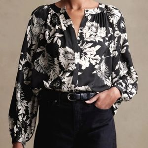 Black White Floral Volume-Sleeve Blouse Size S